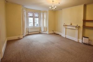 Lounge- click for photo gallery